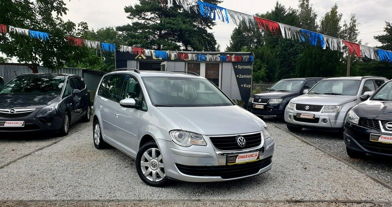 Volkswagen Touran cena 12900 przebieg: 274000, rok produkcji 2010 z Prudnik małe 529